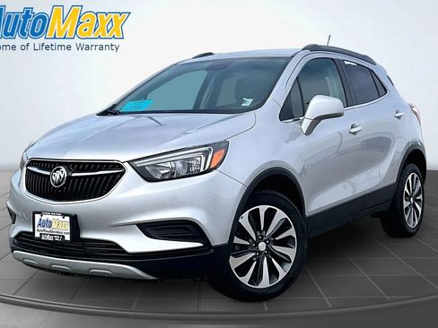 Used 2021 Buick Encore Preferred AWD/4WD image 1