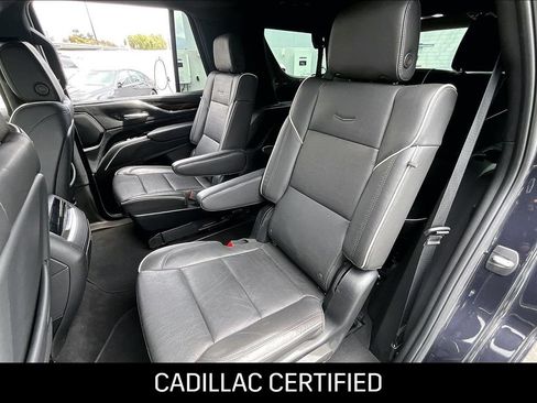 Certified 2023 Cadillac Escalade Premium Luxury AWD/4WD image 19