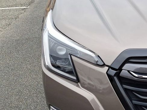 Used 2023 Subaru Forester Touring image 9