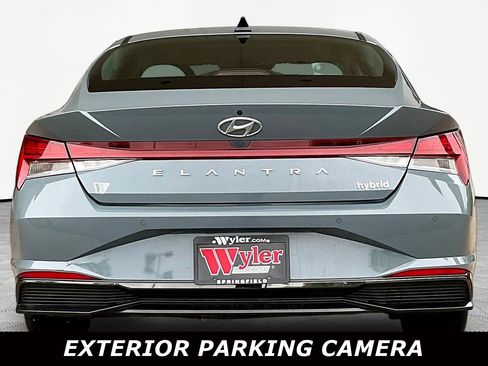 Used 2023 Hyundai Elantra Limited FWD image 5