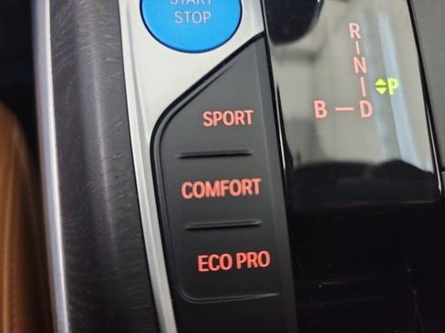 Used 2022 BMW i4 M50 w/ Premium Package image 16