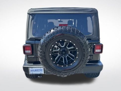 Used 2019 Jeep Wrangler Unlimited Sport S image 4
