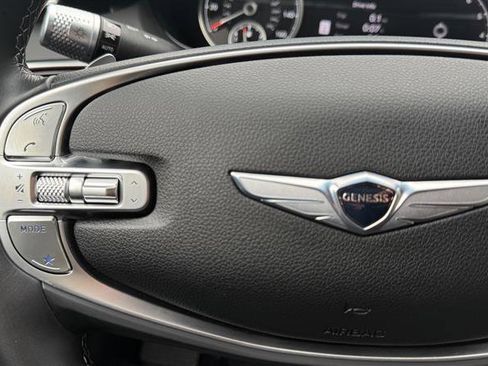 Used 2024 Genesis GV70 2.5T w/ Advanced Package image 33