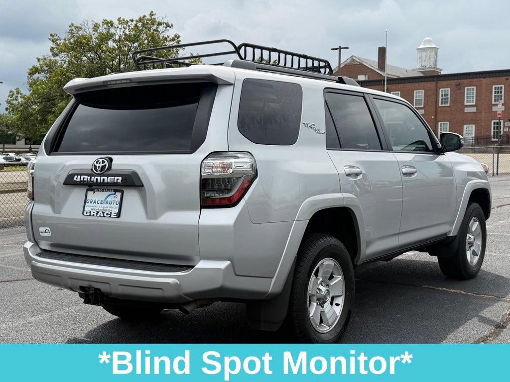 Used 2023 Toyota 4Runner TRD Off-Road Premium w/ Moonroof Package AWD/4WD image 10