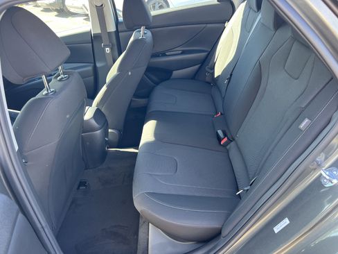 New 2026 Hyundai Elantra SE image 12
