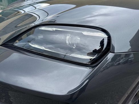 Used 2025 Porsche Taycan 4S image 6