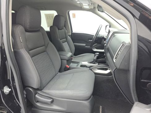 Used 2024 Nissan Frontier SV w/ Hardbody Edition image 45