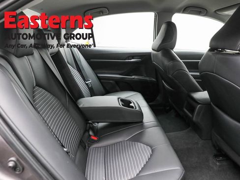 Used 2024 Toyota Camry SE image 23