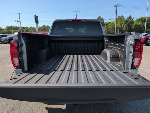 New 2026 GMC Sierra 1500 Elevation AWD/4WD image 8
