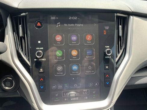 Used 2025 Subaru Outback Premium w/ Popular Package #1 image 11