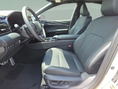 Certified 2025 Toyota Camry XSE FWD image 9