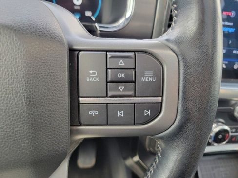 Used 2022 Ford F150 Lariat w/ Equipment Group 502A High AWD/4WD image 12