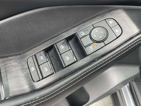 Used 2021 Nissan Rogue SV w/ Premium Package FWD image 23