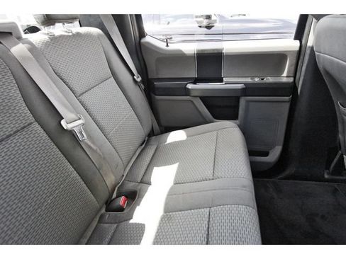 Used 2016 Ford F150 XLT RWD image 10