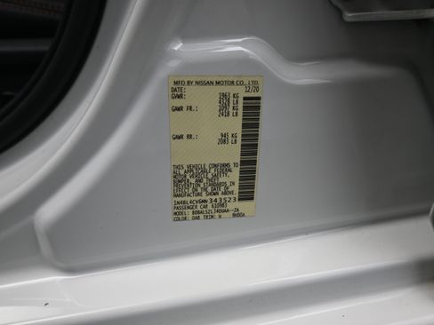 Used 2021 Nissan Altima 2.5 SR w/ SR Premium Package FWD image 9