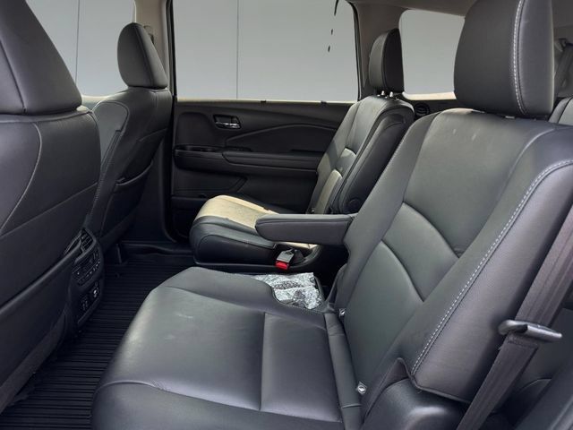 Used 2020 Honda Pilot Touring image 8