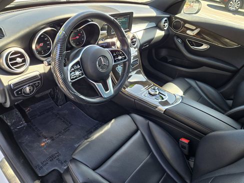 Used 2019 Mercedes-Benz C 300 Sedan image 10