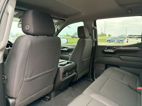 Certified 2022 Chevrolet Silverado 1500 LT Trail Boss w/ Protection Package AWD/4WD image 17