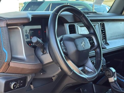 Used 2023 Ford Bronco Outer Banks image 11