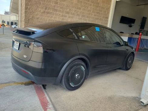 Used 2024 Tesla Model X Plaid AWD/4WD image 2