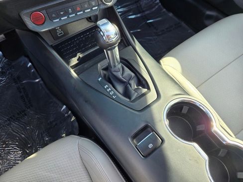 Used 2024 Ford Mustang Premium image 17