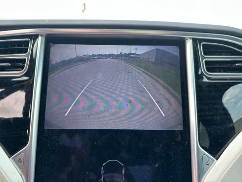 Used 2017 Tesla Model X AWD/4WD image 7