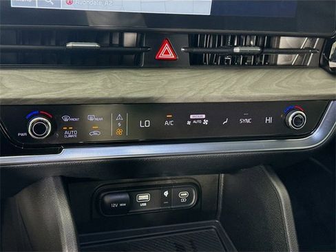 Used 2024 Kia Sportage X-Line w/ X-Line Premium Package image 16
