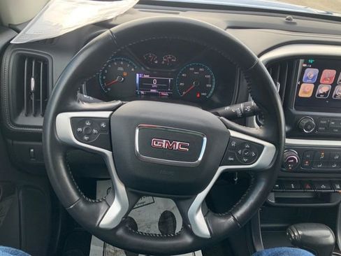 Used 2018 GMC Canyon SLE w/ SLE Convenience Package image 18