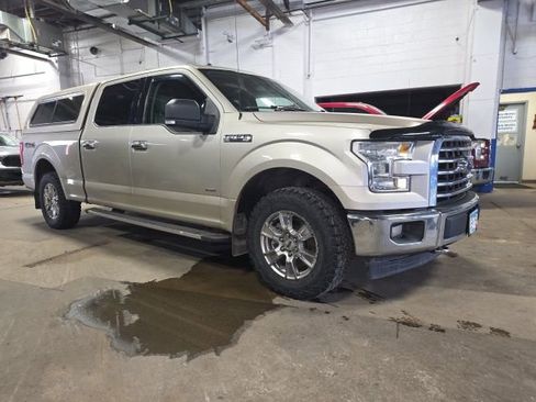 Used 2017 Ford F150 XLT w/ Equipment Group 302A Luxury image 5