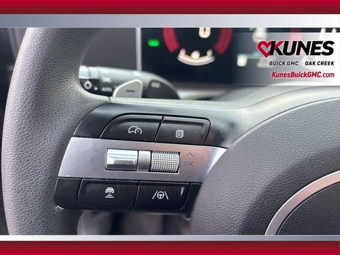 Used 2025 Hyundai Tucson Blue image 15