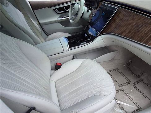 Used 2023 Mercedes-Benz EQE 350+ 4MATIC Sedan image 22