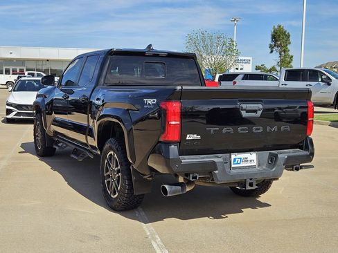 Used 2024 Toyota Tacoma TRD Sport w/ TRD Sport Upgrade Package AWD/4WD image 10