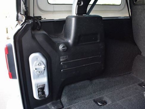 Used 2022 Jeep Wrangler Unlimited Sahara image 27