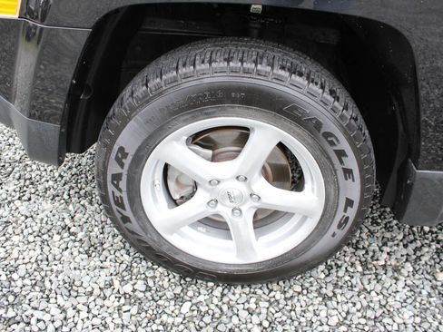 Used 2011 Jeep Patriot Sport w/ PWR Value Group image 23