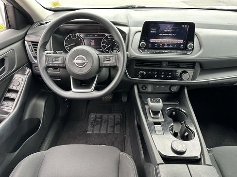 Certified 2024 Nissan Rogue S AWD/4WD image 17