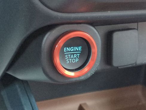 Certified 2023 Ford Maverick Lariat w/ Lariat Luxury Package image 32