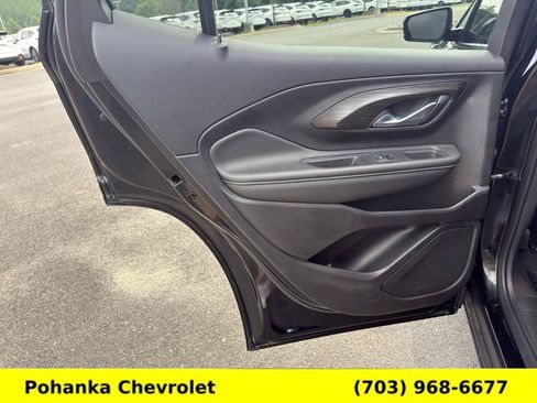 Used 2024 GMC Terrain SLT w/ Elevation Edition FWD image 23