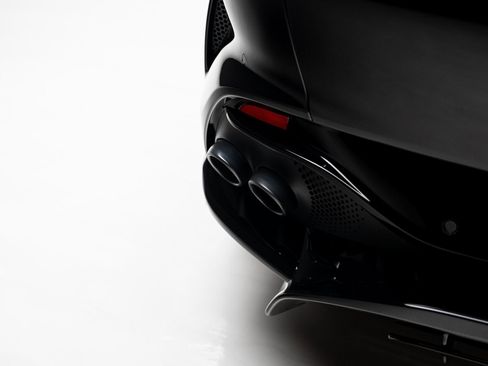 Used 2023 Aston Martin DBX 707 image 31