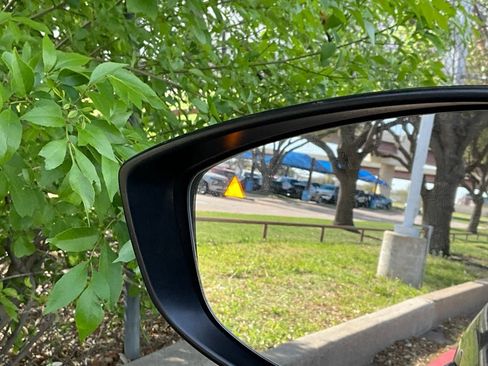 Used 2025 MAZDA CX-30 AWD 2.5 S w/ Preferred Package image 21