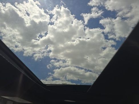 Used 2024 Ford F250 Platinum image 12