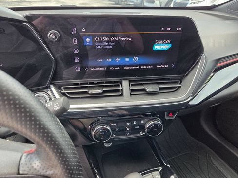 Used 2025 Chevrolet Trax RS w/ Driver Confidence Package FWD image 23