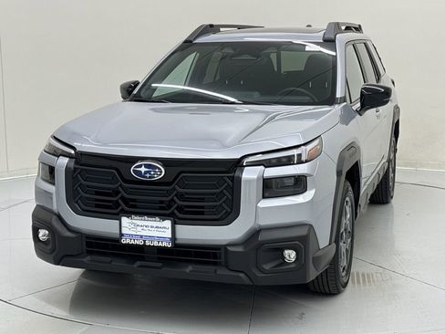 Used 2026 Subaru Outback Premium AWD/4WD image 1