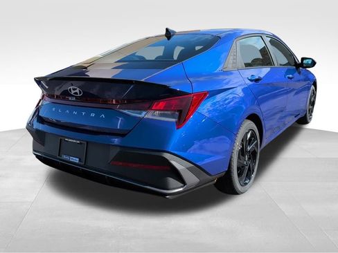 New 2026 Hyundai Elantra Sport image 7