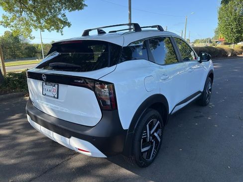 New 2026 Nissan Kicks SV w/ SV Premium Package image 7