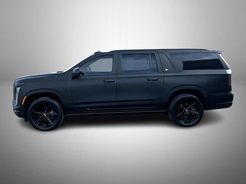 Certified 2025 Cadillac Escalade ESV Sport w/ Touring Package image 8