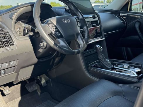 Used 2024 INFINITI QX80 Luxe AWD/4WD image 7