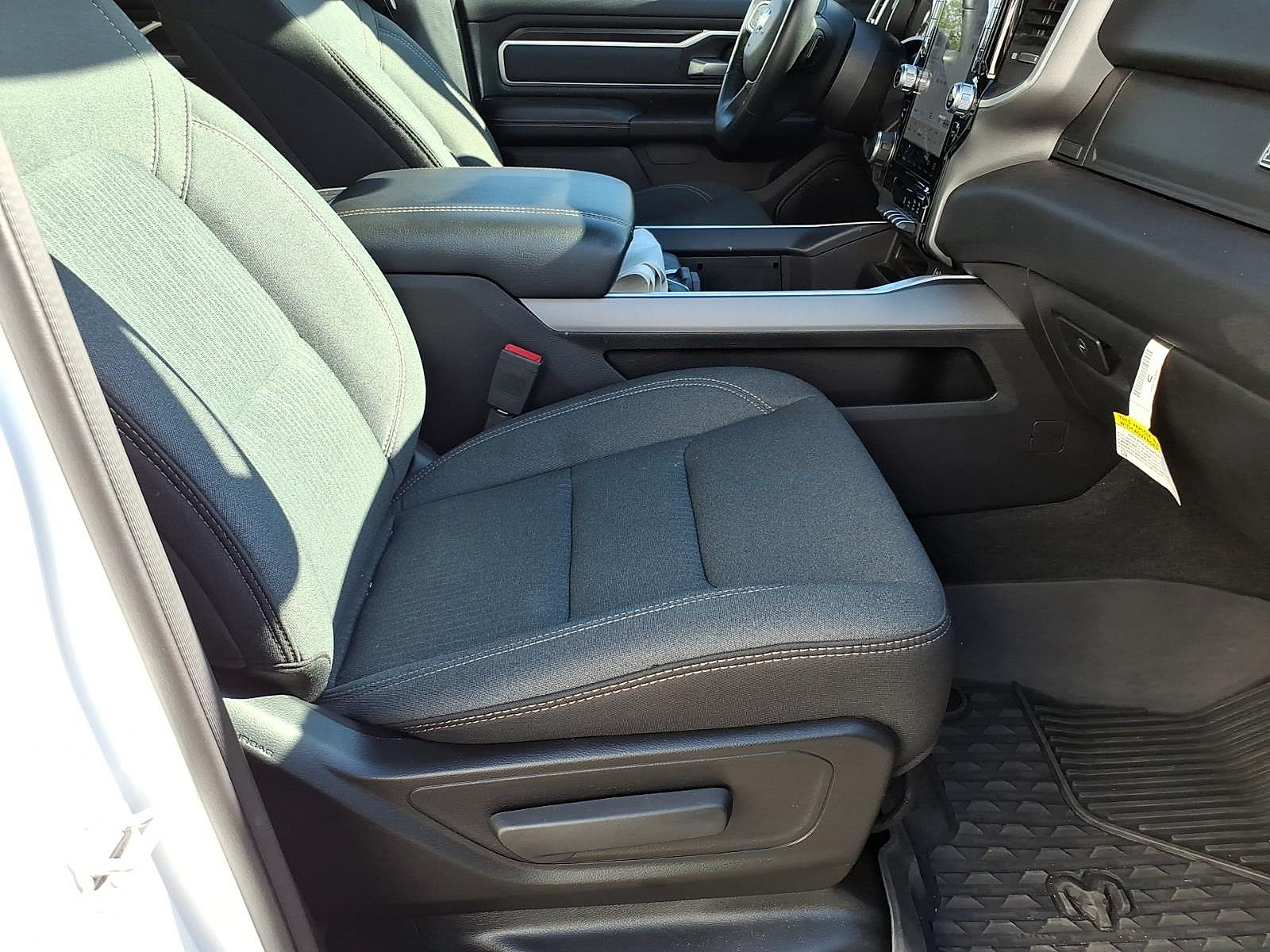 Used 2023 RAM 1500 Big Horn AWD/4WD image 8