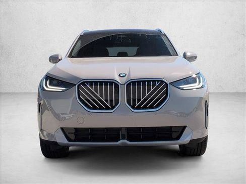 Used 2026 BMW X3 xDrive30i w/ Premium Package AWD/4WD image 6