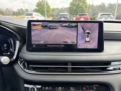 Used 2024 INFINITI QX60 Luxe image 38