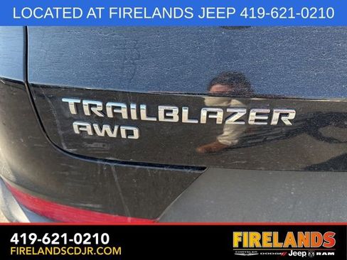 Used 2022 Chevrolet TrailBlazer LT w/ Convenience Package image 22